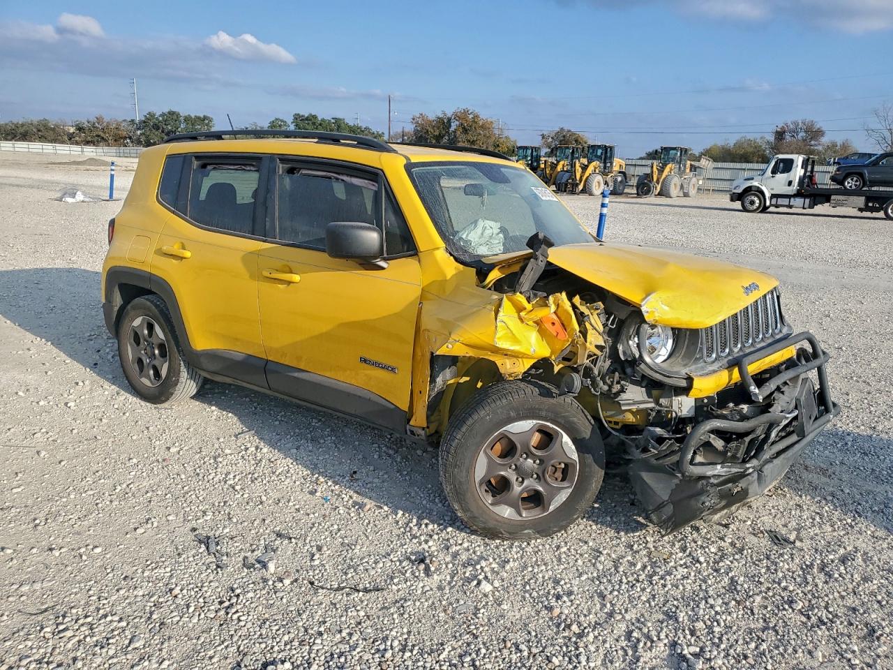 2017 JEEP RENEGADE SPORT photo 4