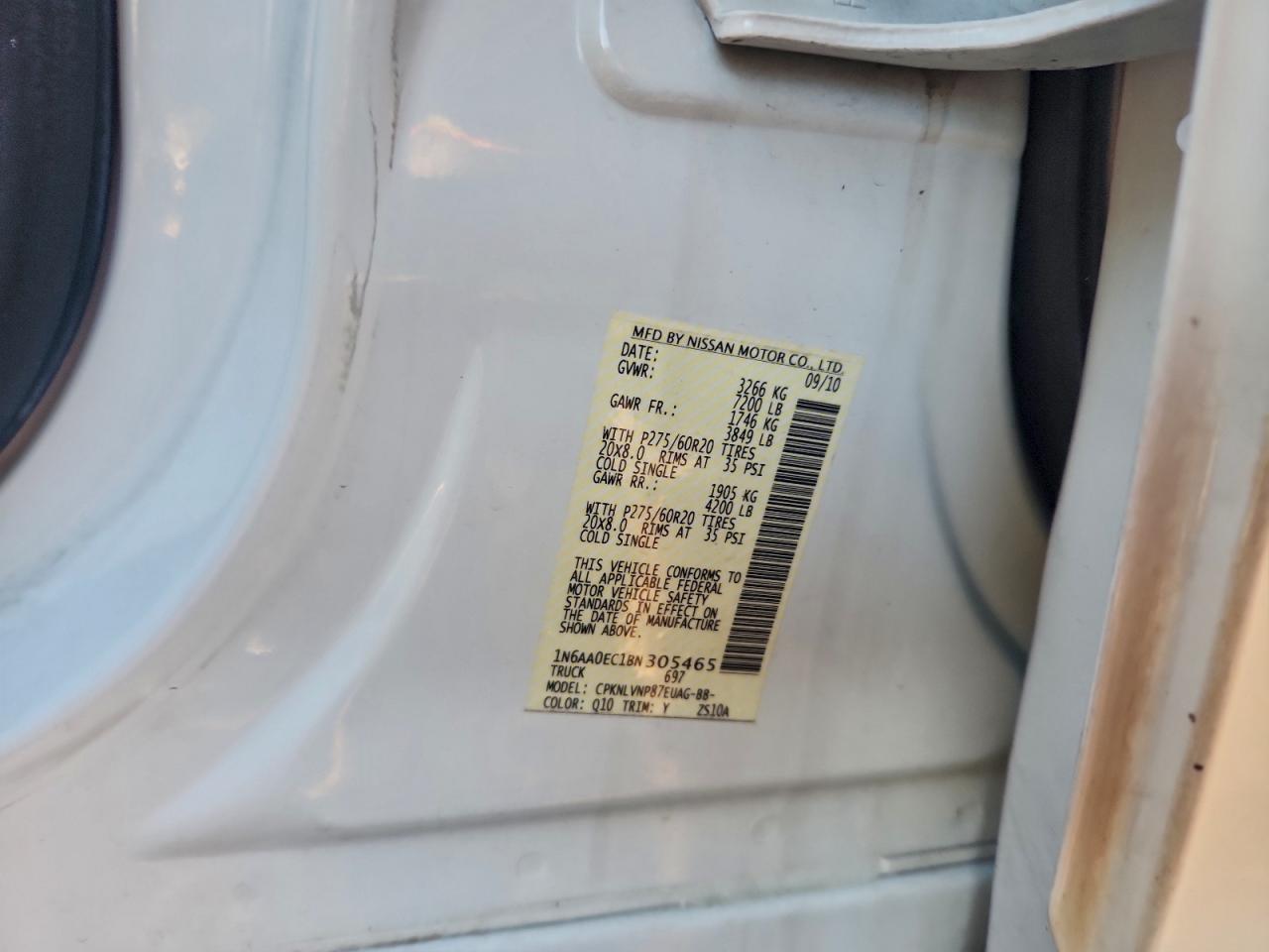 2011 NISSAN TITAN S photo 12