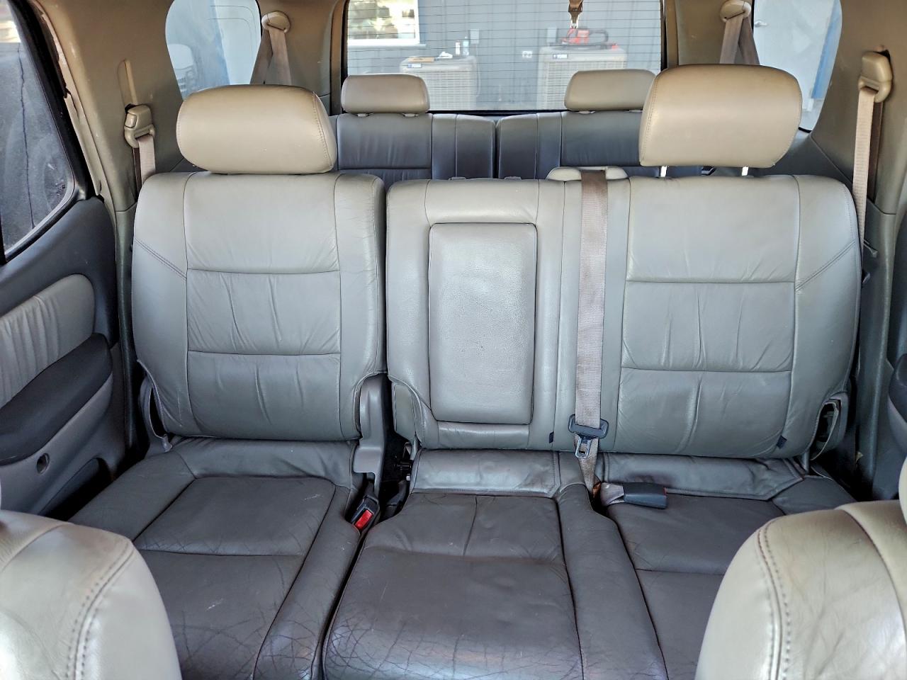 2001 TOYOTA SEQUOIA LIMITED photo 10