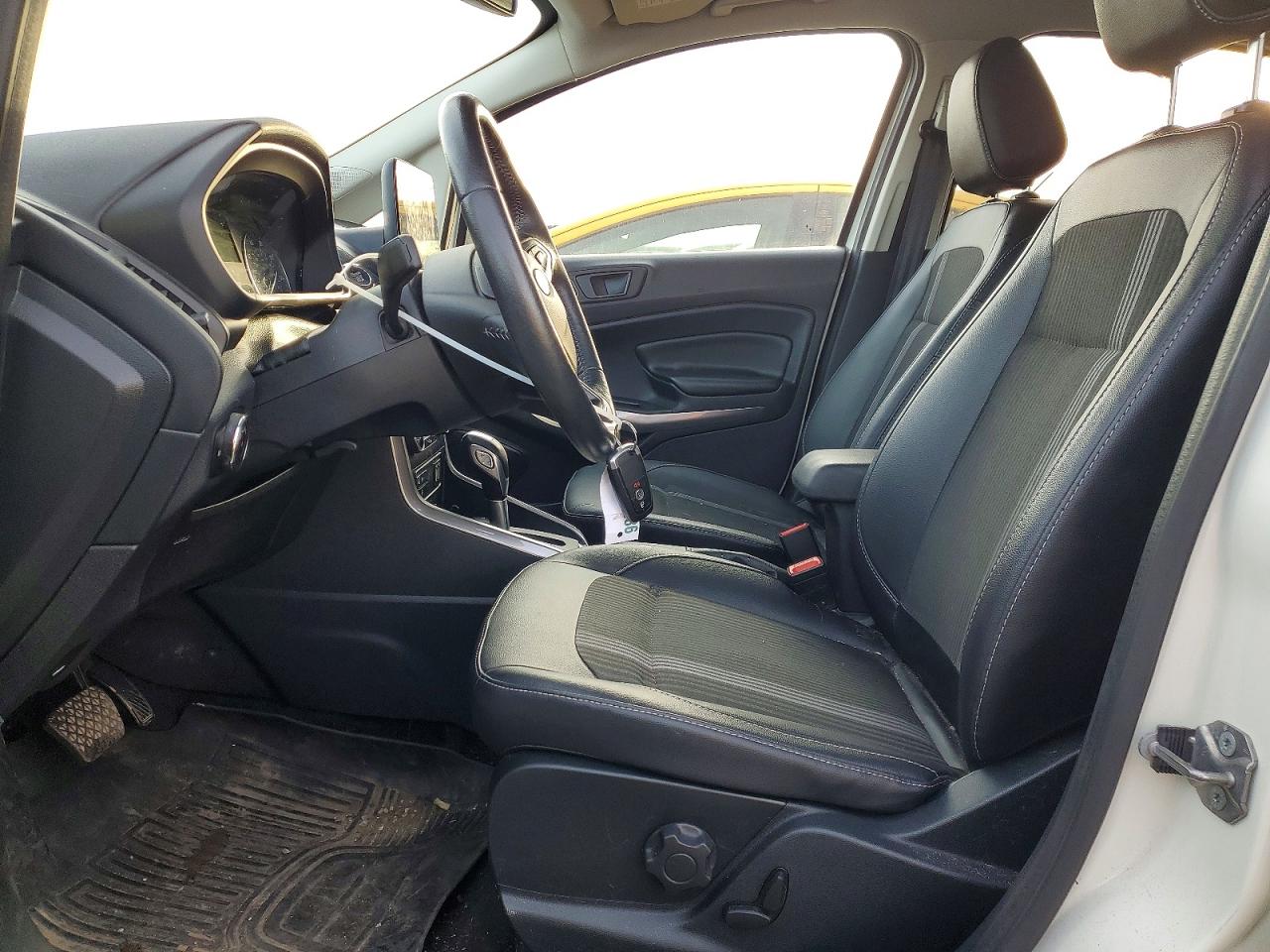 2021 FORD ECOSPORT SES photo 19
