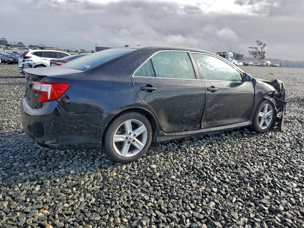 2012 TOYOTA CAMRY BASE photo 5