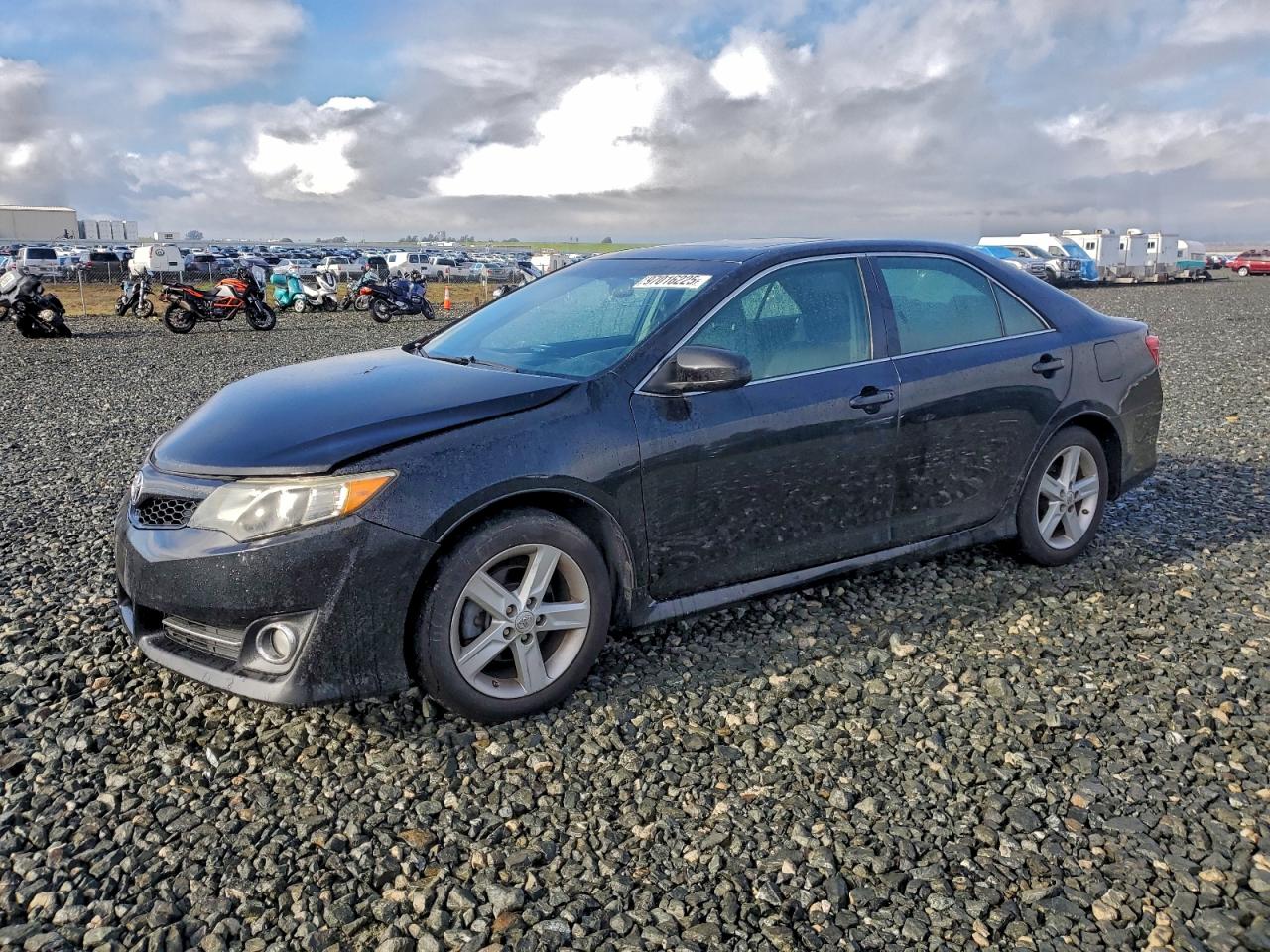 2012 TOYOTA CAMRY