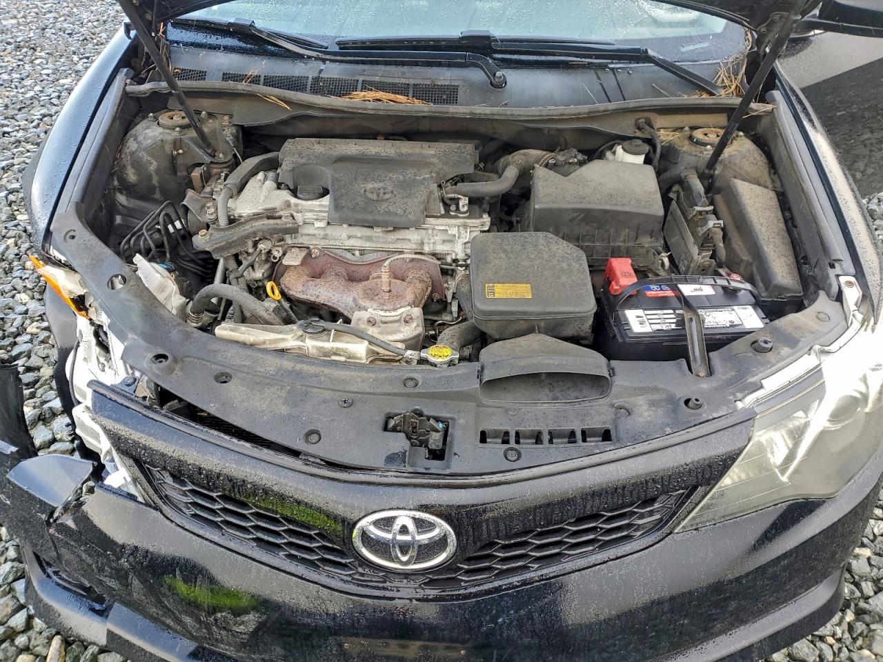 2012 TOYOTA CAMRY BASE photo 21