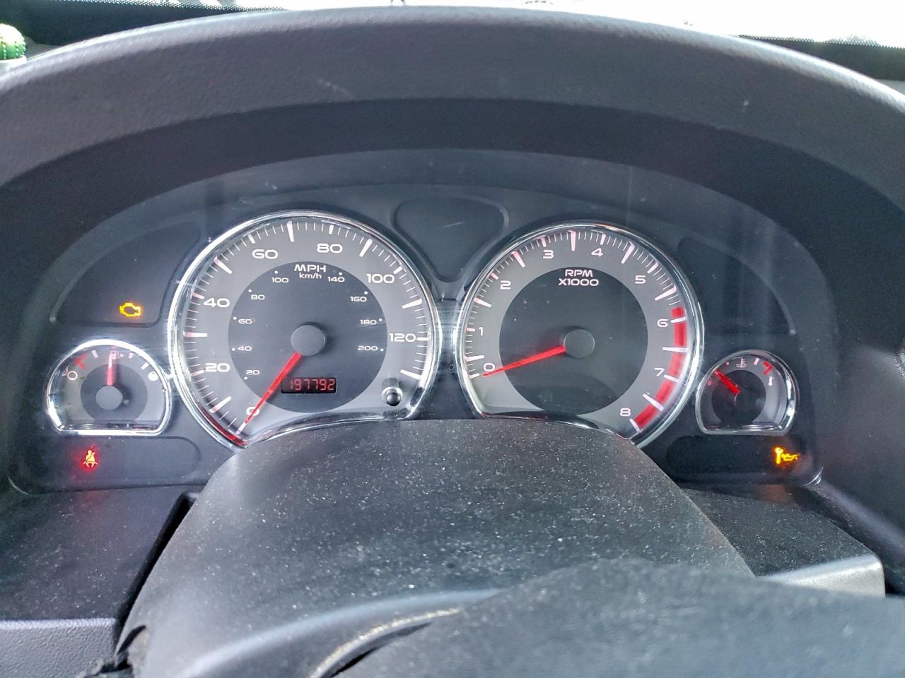 2006 PONTIAC TORRENT photo 25