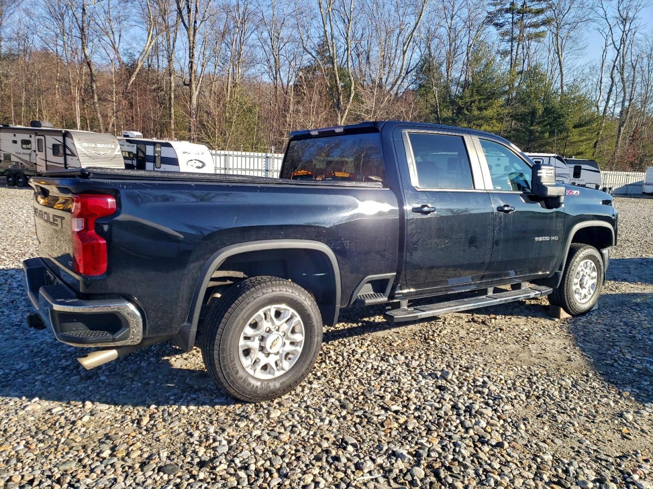 2021 CHEVROLET SILVERADO K2500 HEAVY DUTY LT photo 3