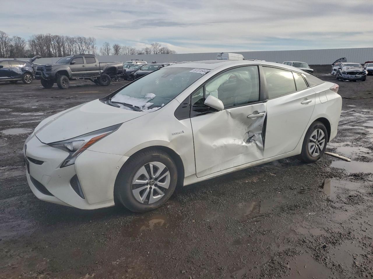 2018 TOYOTA PRIUS