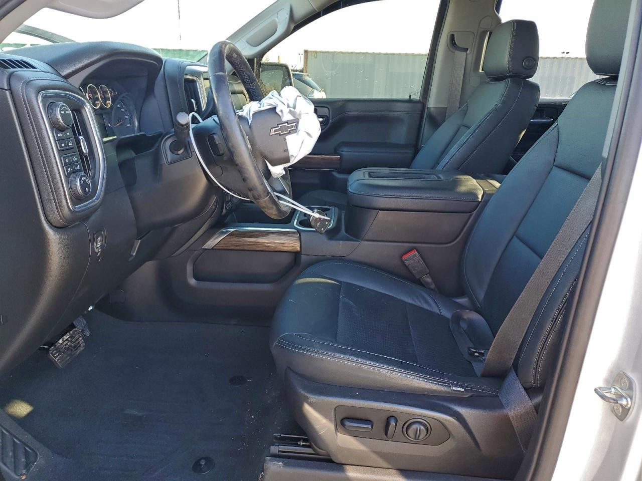 2021 CHEVROLET SILVERADO K1500 RST photo 7