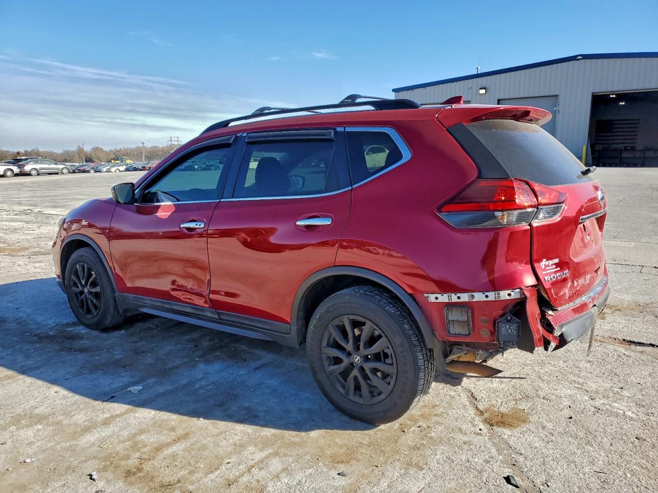 2017 NISSAN ROGUE SV photo 2