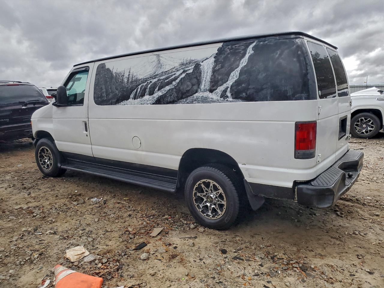 2006 FORD E150 UTILITY / SERVICE VAN photo 3