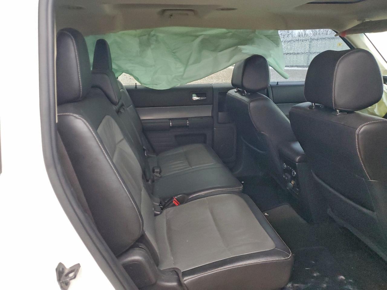 2015 FORD FLEX SEL photo 31