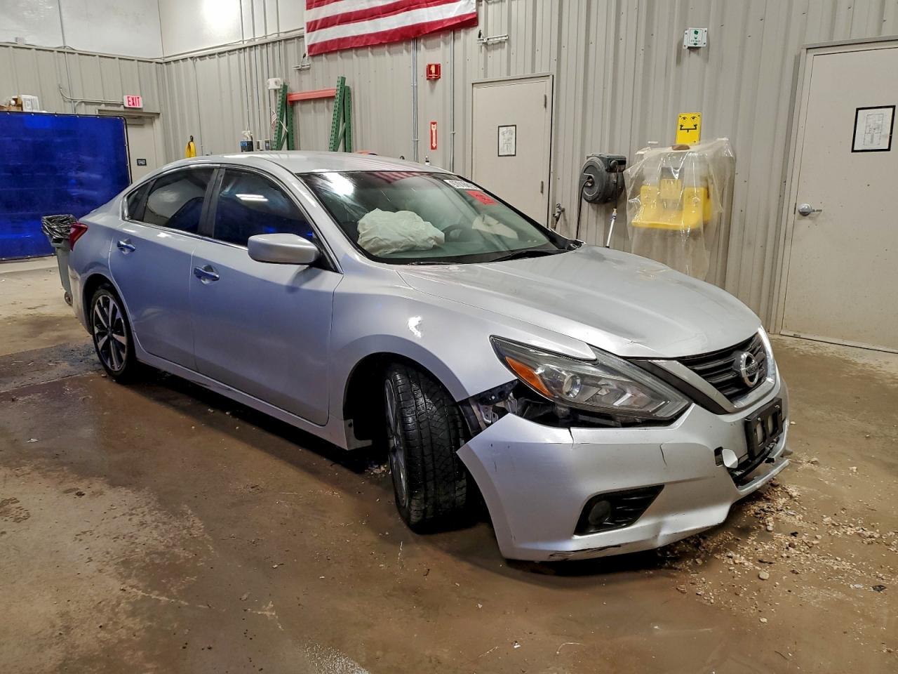 2016 NISSAN ALTIMA 2.5 photo 4