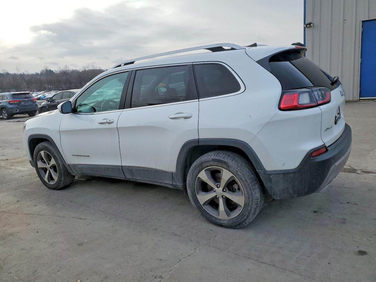 2021 JEEP CHEROKEE LIMITED photo 3
