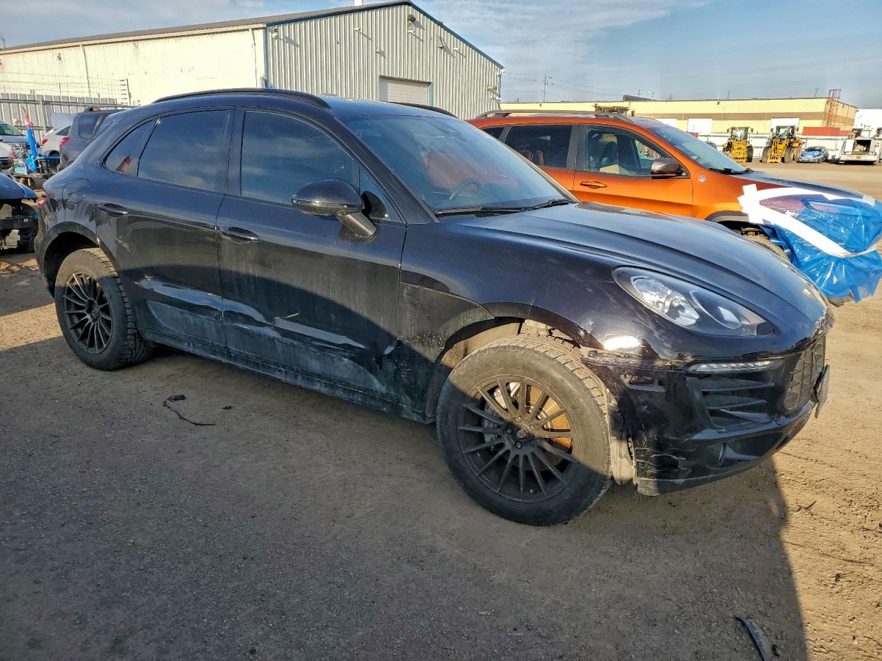 2017 PORSCHE MACAN S photo 4