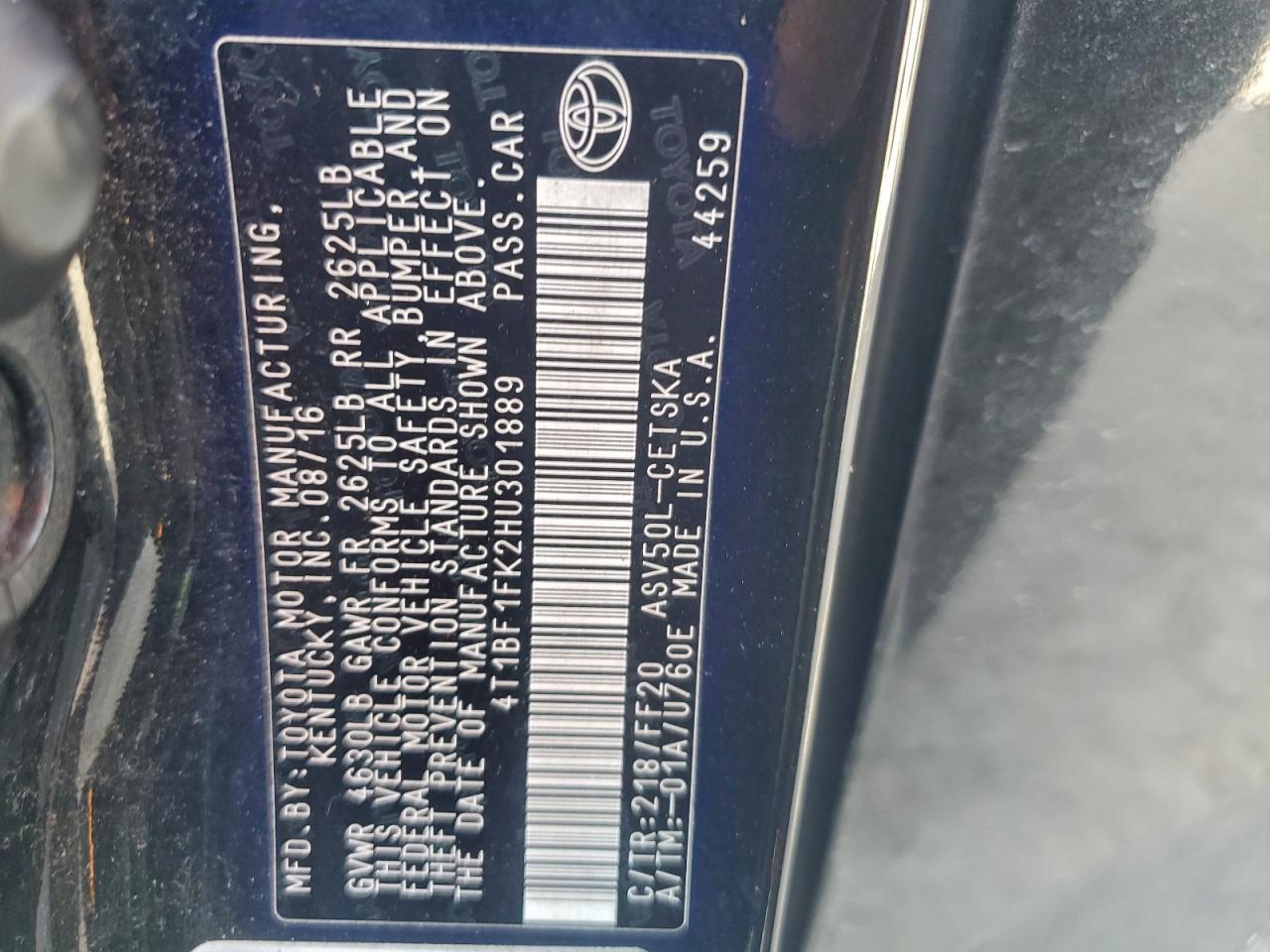 2017 TOYOTA CAMRY LE photo 25