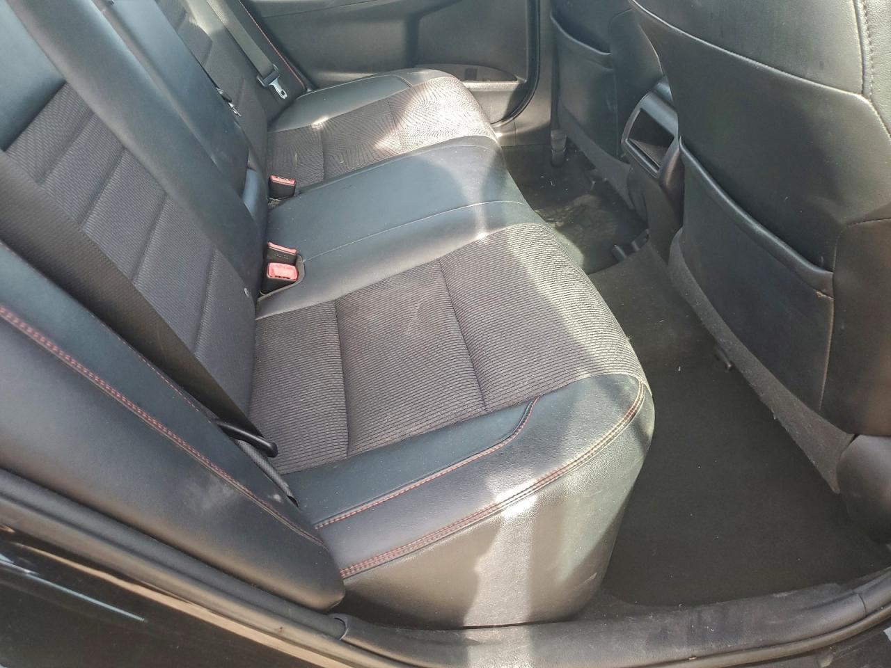 2017 TOYOTA CAMRY LE photo 19