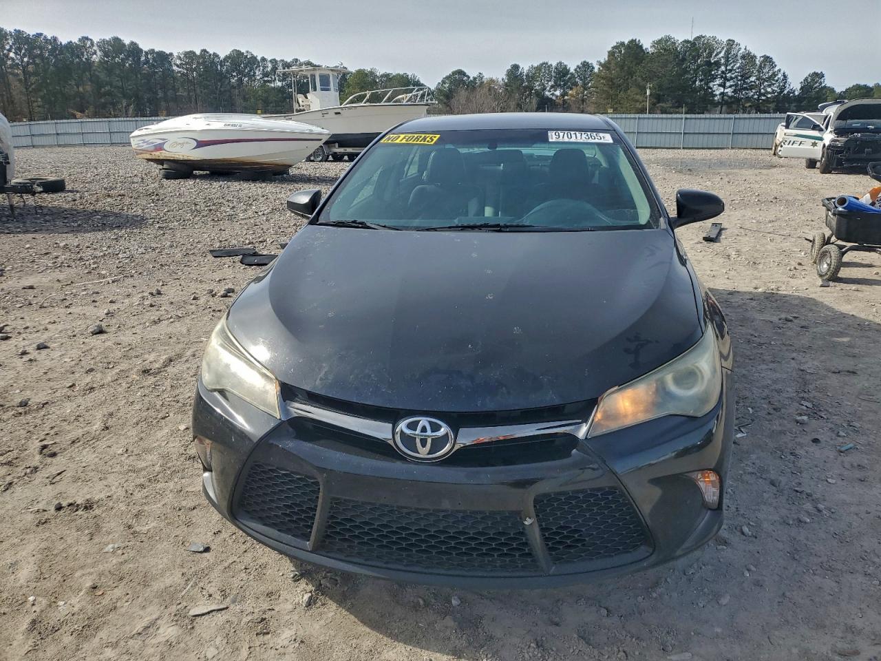 2017 TOYOTA CAMRY LE photo 9