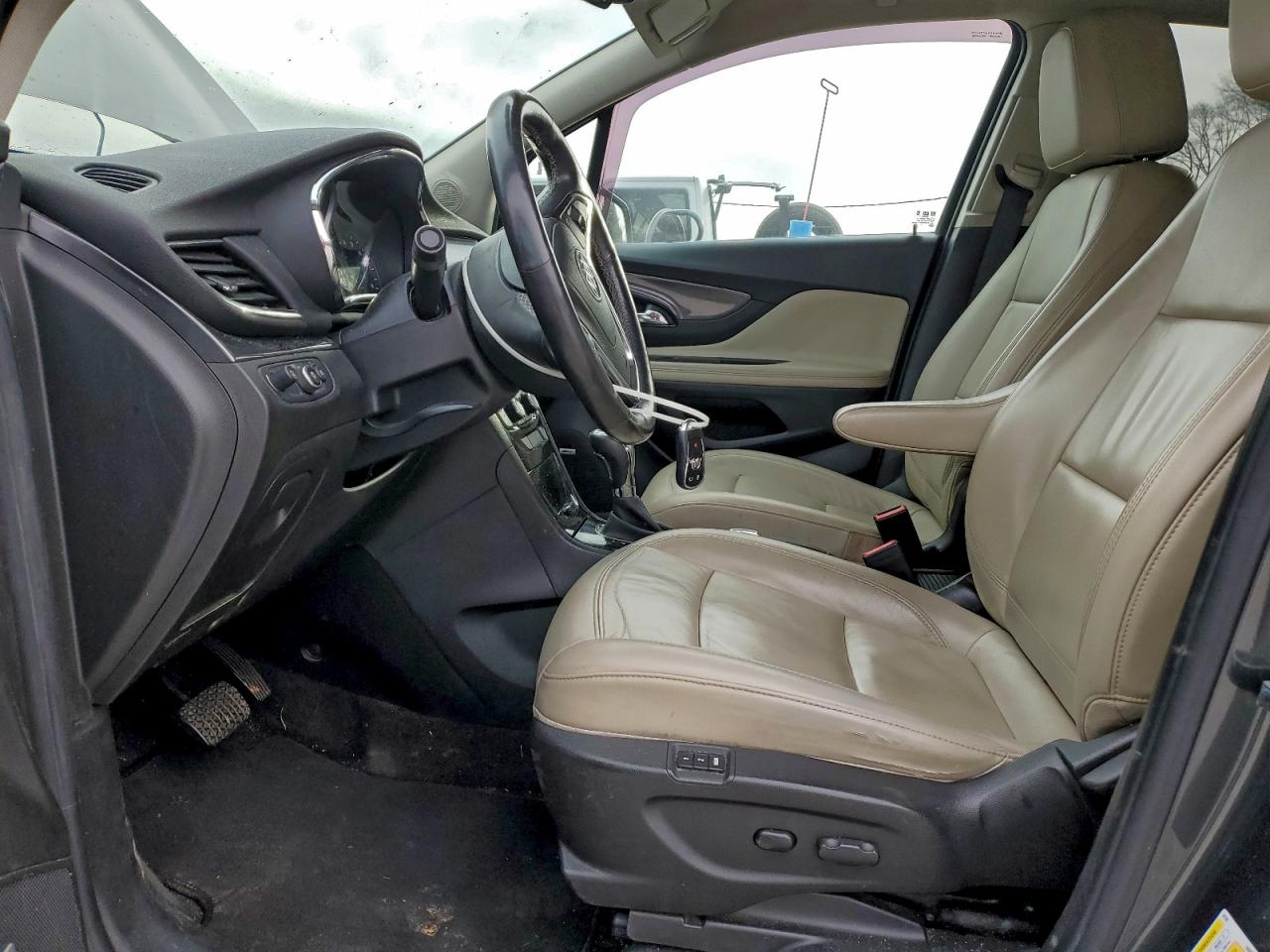 2017 BUICK ENCORE PREMIUM photo 13
