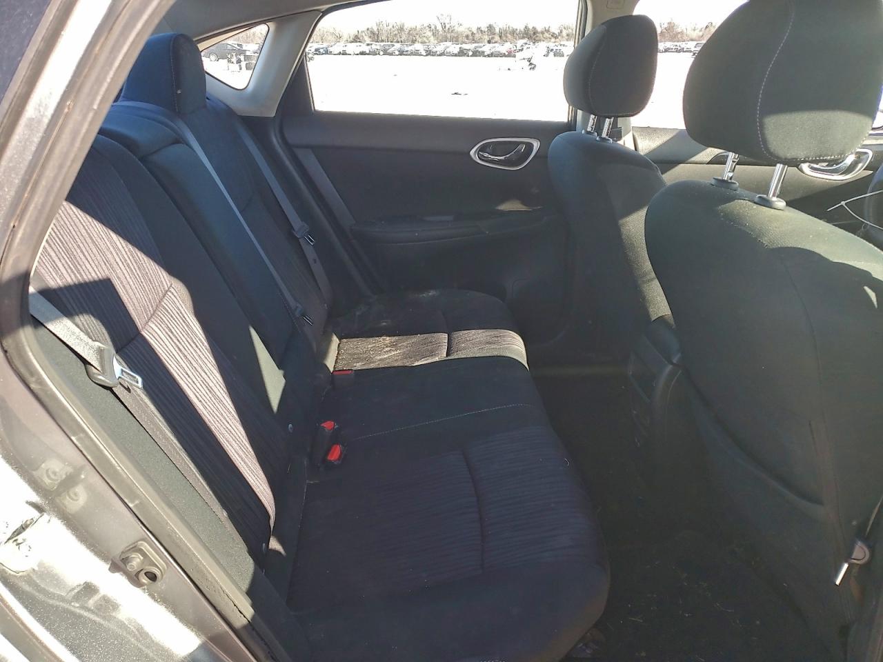 2019 NISSAN SENTRA S photo 10