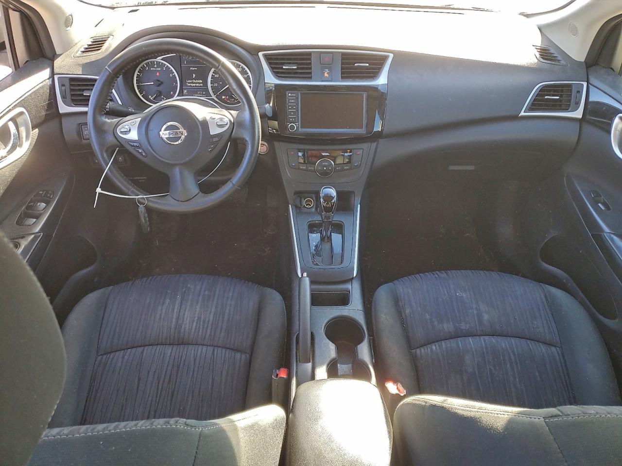 2019 NISSAN SENTRA S photo 8
