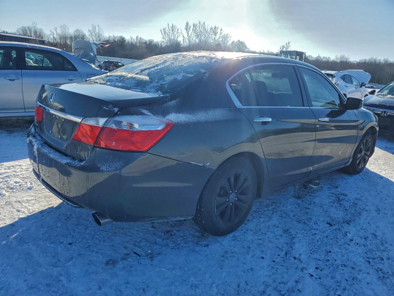 2015 HONDA ACCORD LX photo 5