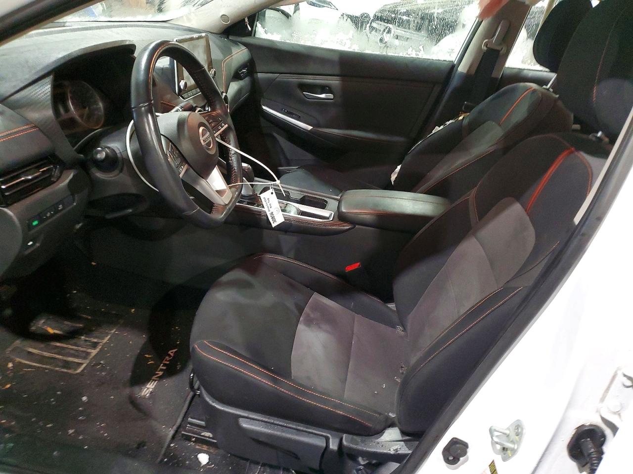 2022 NISSAN SENTRA SR photo 13