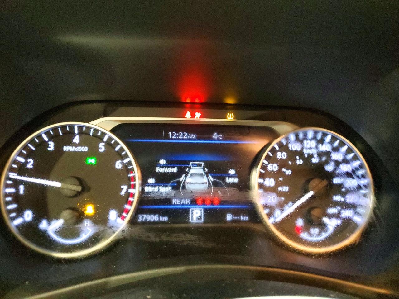 2022 NISSAN SENTRA SR photo 17