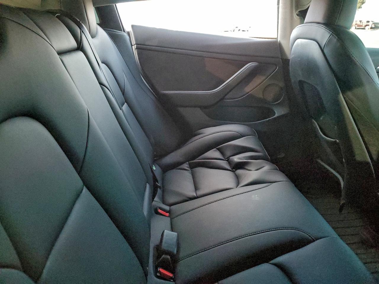 2023 TESLA MODEL 3 photo 10