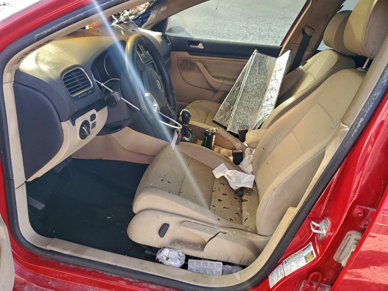 2011 VOLKSWAGEN JETTA TDI photo 13