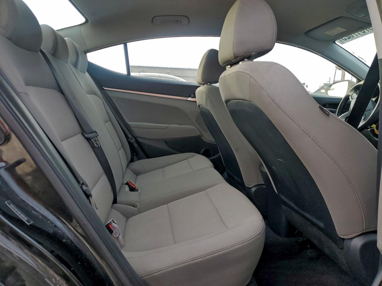 2019 HYUNDAI ELANTRA SE photo 19