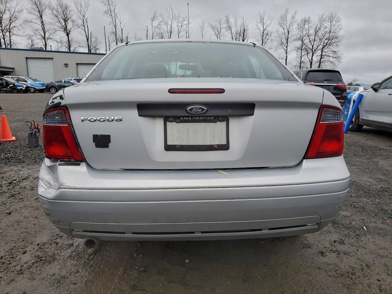2007 FORD FOCUS ZX4 photo 11