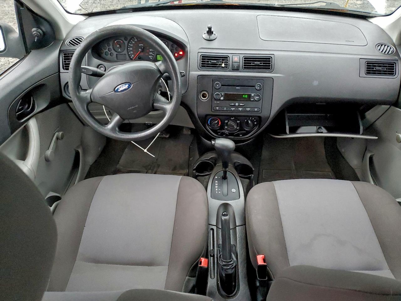 2007 FORD FOCUS ZX4 photo 15