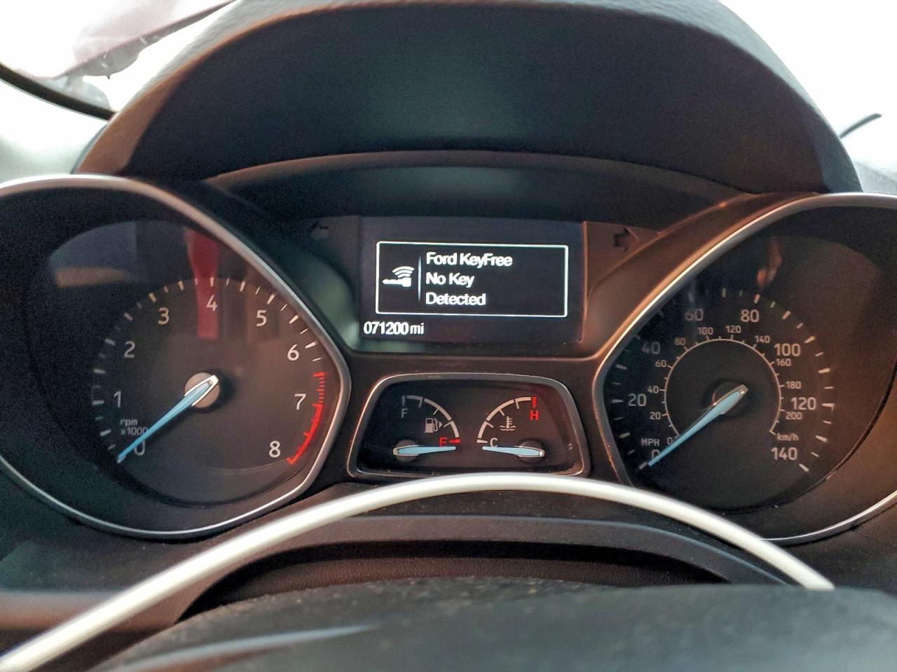 2019 FORD ESCAPE SE photo 9