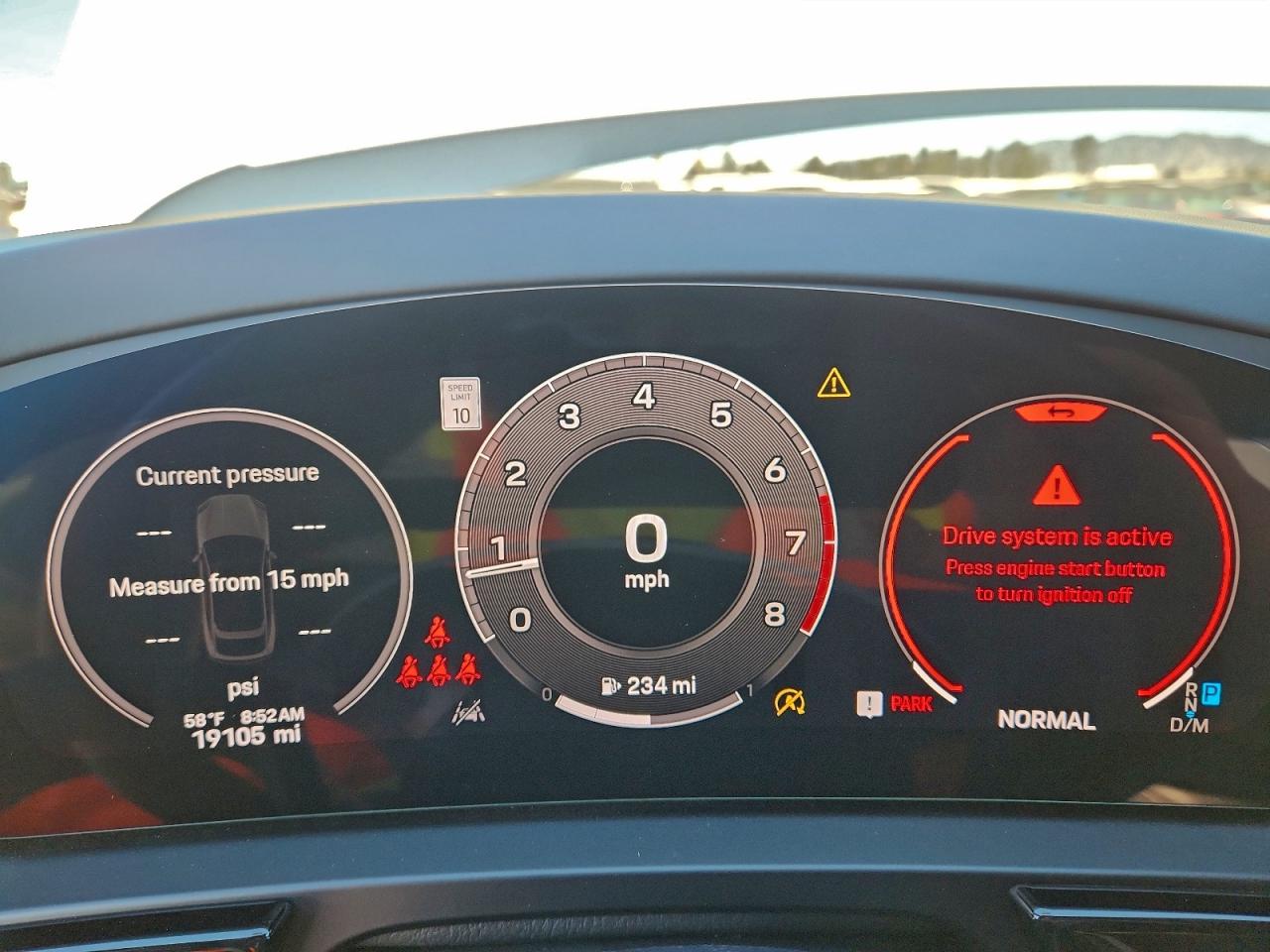 2024 PORSCHE CAYENNE COUPE photo 9