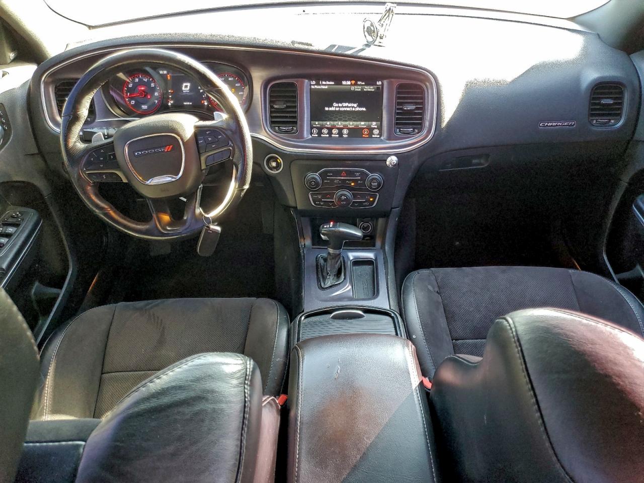 2018 DODGE CHARGER SXT PLUS photo 8