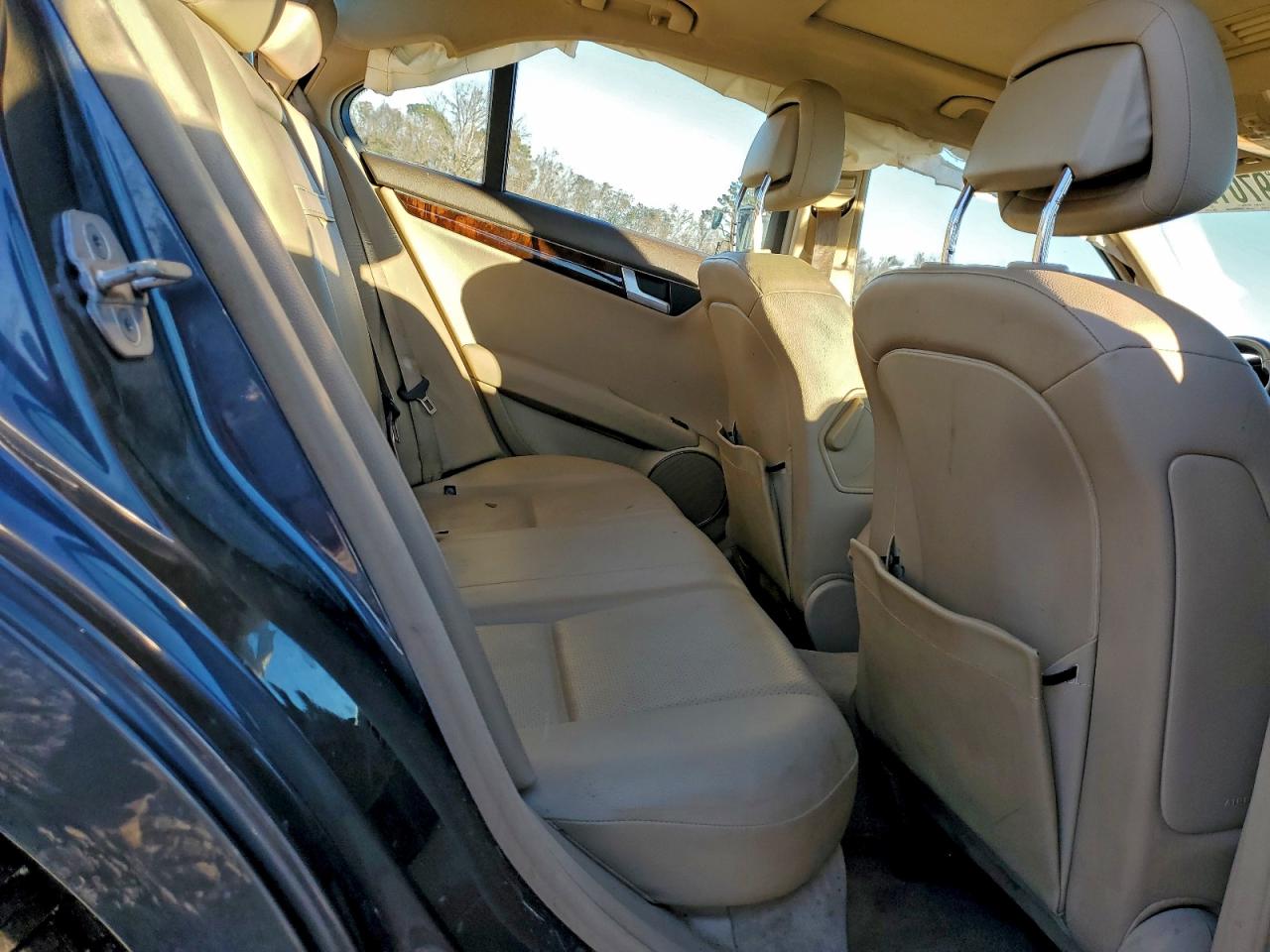 2014 MERCEDES-BENZ C 250 photo 28