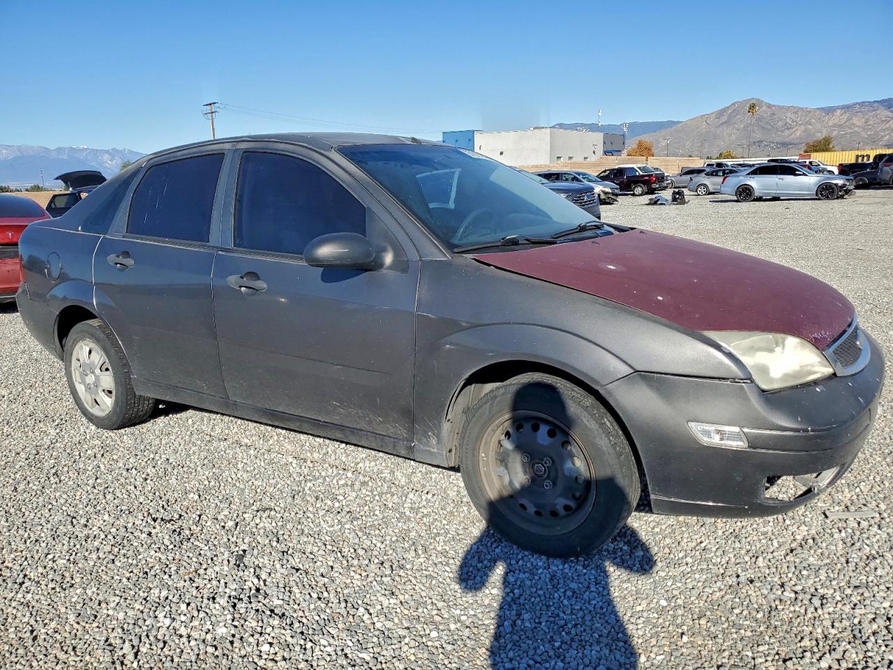 2007 FORD FOCUS ZX4 photo 4