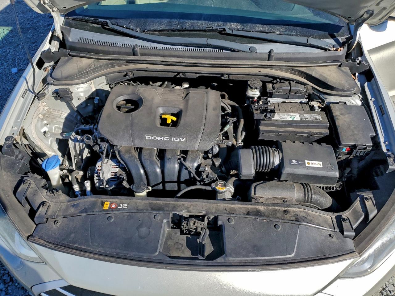 2017 HYUNDAI ELANTRA SE photo 21