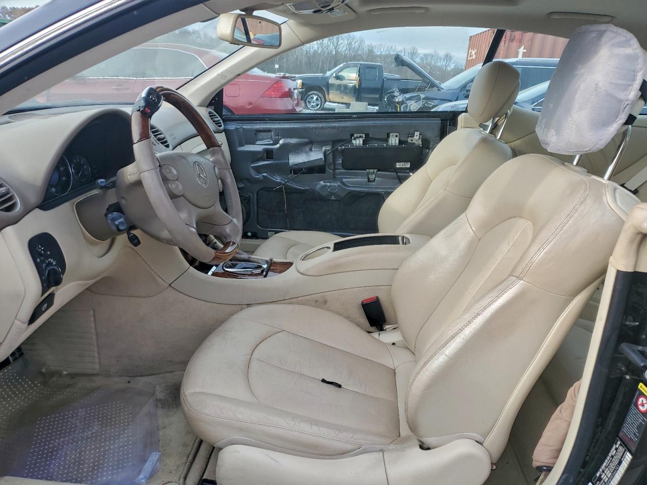 2009 MERCEDES-BENZ CLK 350 photo 7