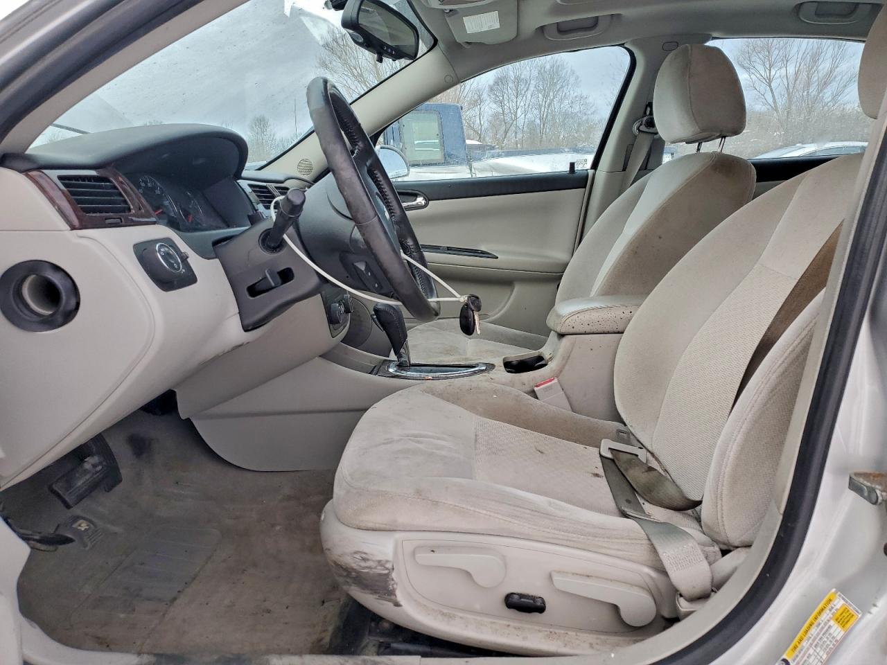 2013 CHEVROLET IMPALA LT photo 7