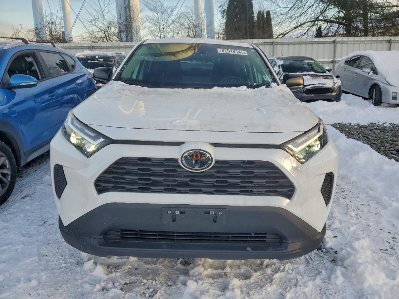 2024 TOYOTA RAV4 LE photo 5