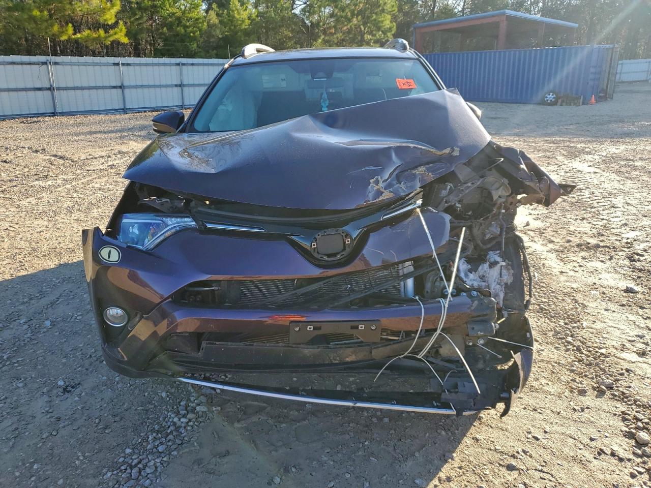 2017 TOYOTA RAV4 XLE photo 13