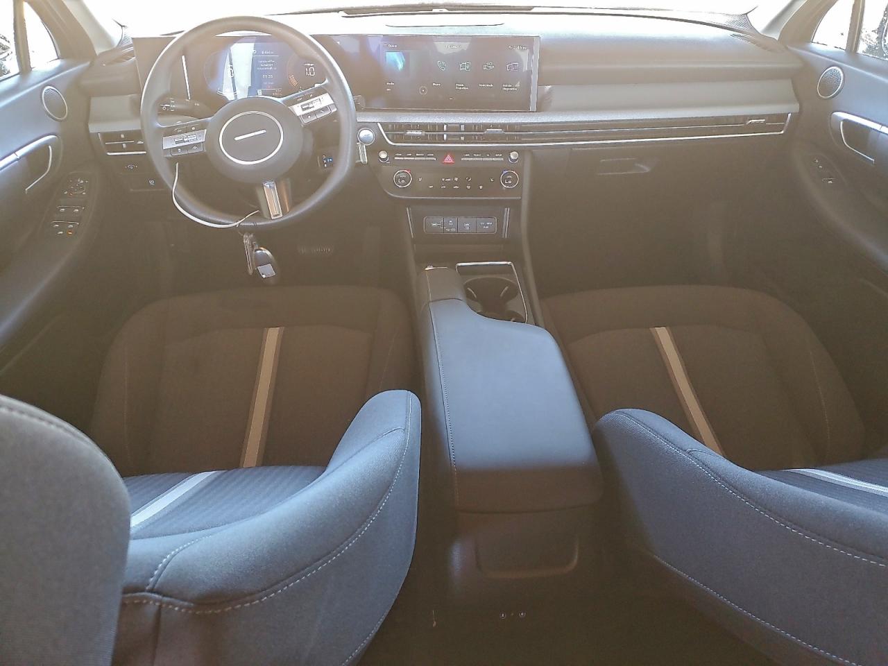 2025 HYUNDAI SONATA SEL photo 15