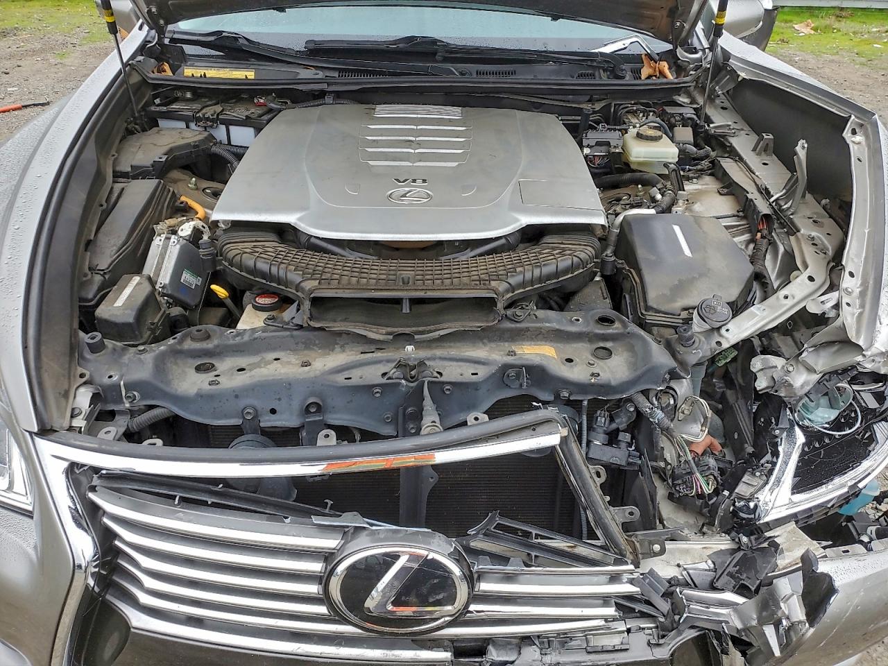 2016 LEXUS LS 460 photo 11