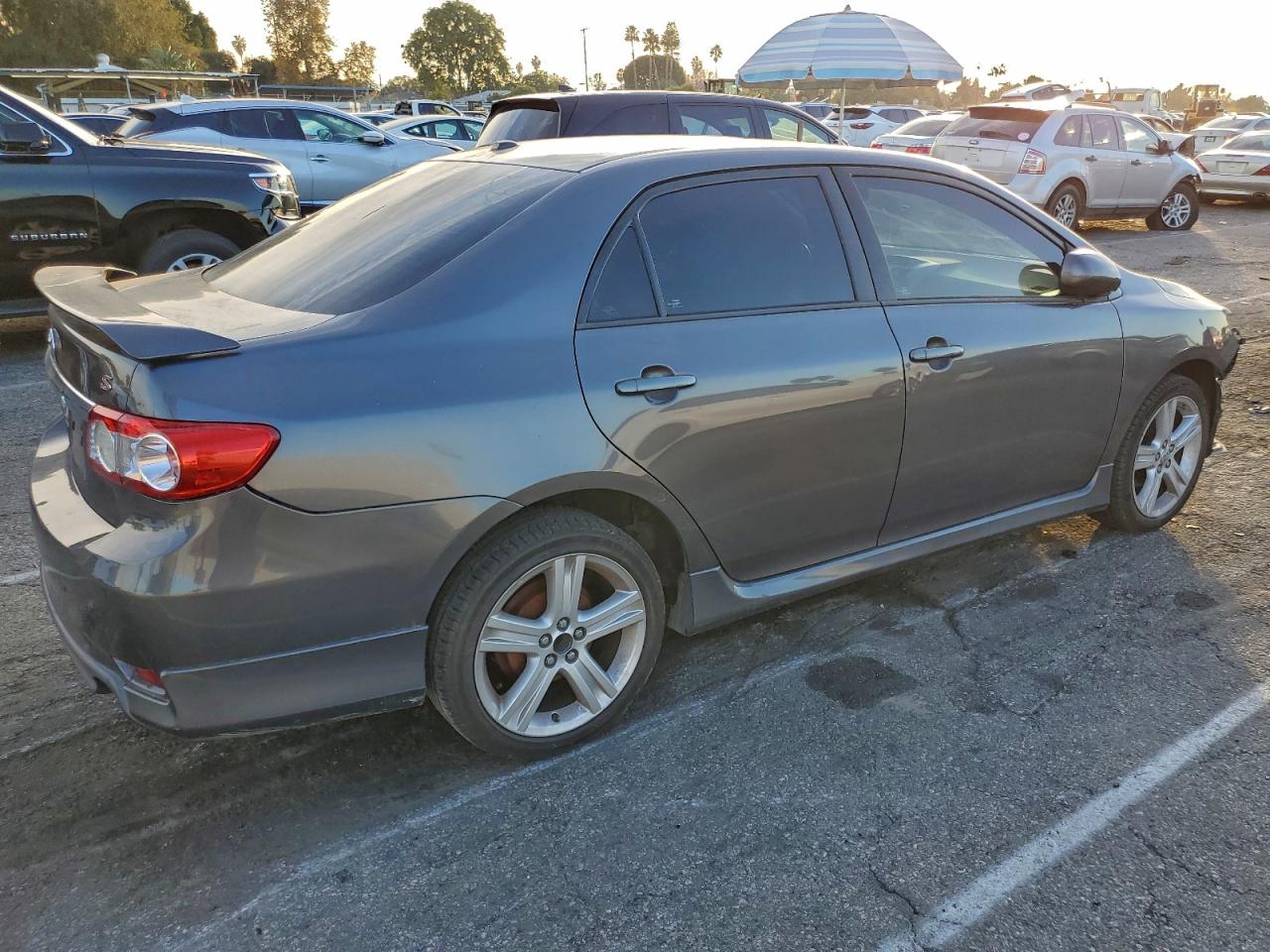 2013 TOYOTA COROLLA BASE photo 3