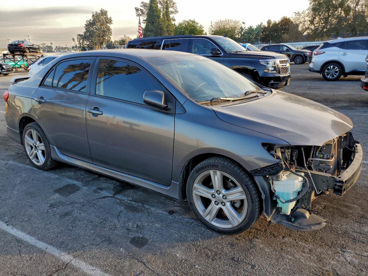2013 TOYOTA COROLLA BASE photo 4