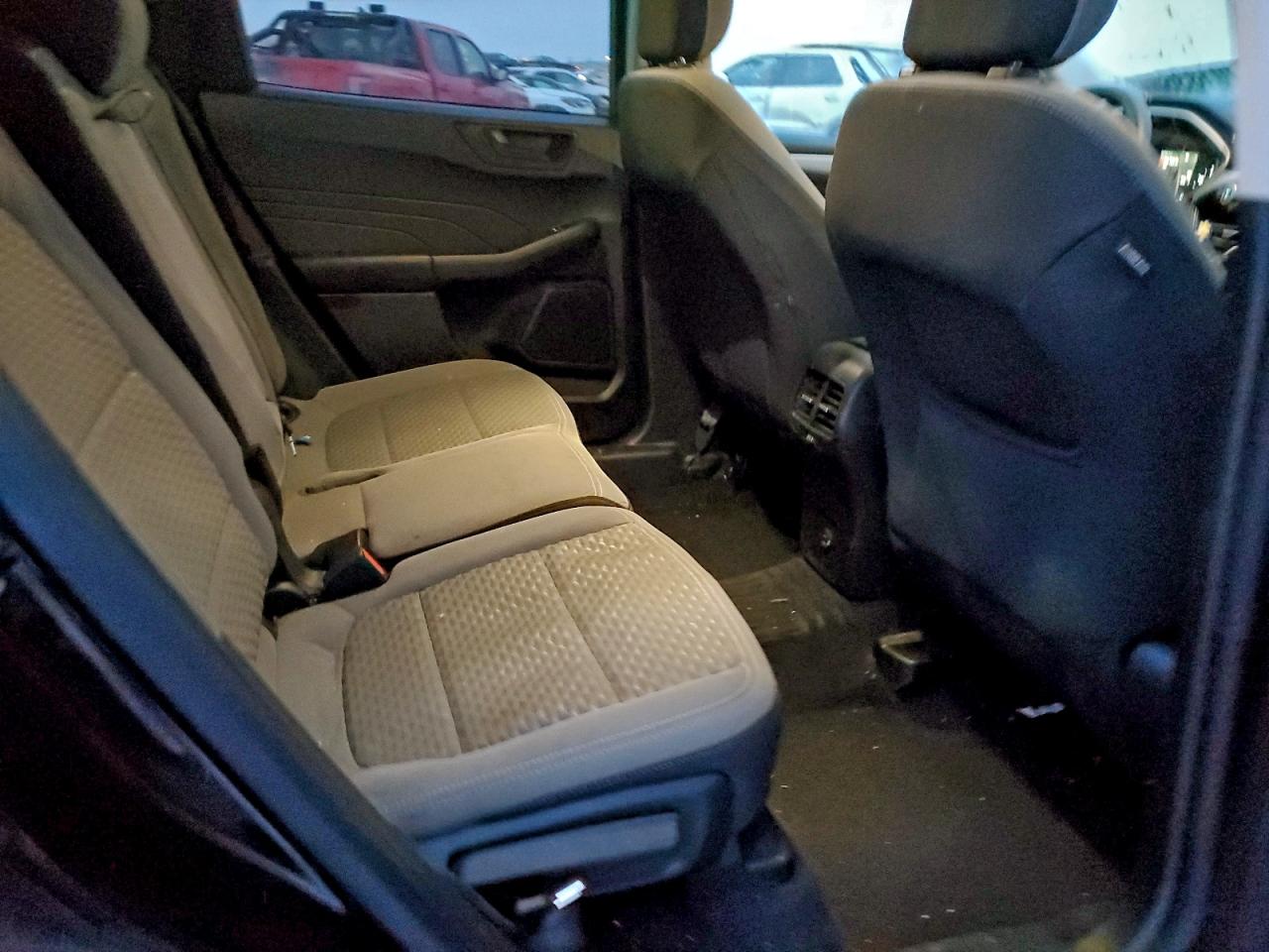 2022 FORD ESCAPE SE photo 28