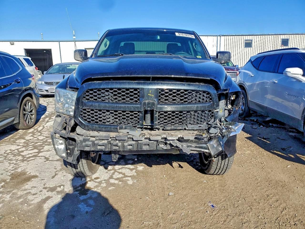 2016 RAM 1500 ST photo 9