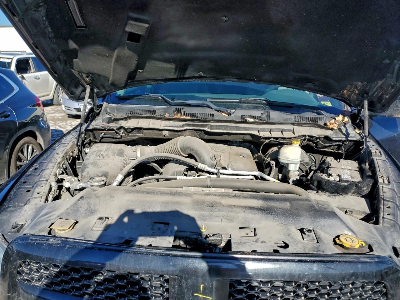 2016 RAM 1500 ST photo 21