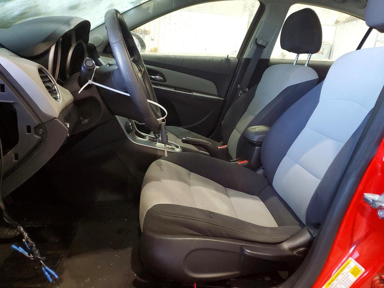 2016 CHEVROLET CRUZE LIMITED LS photo 13