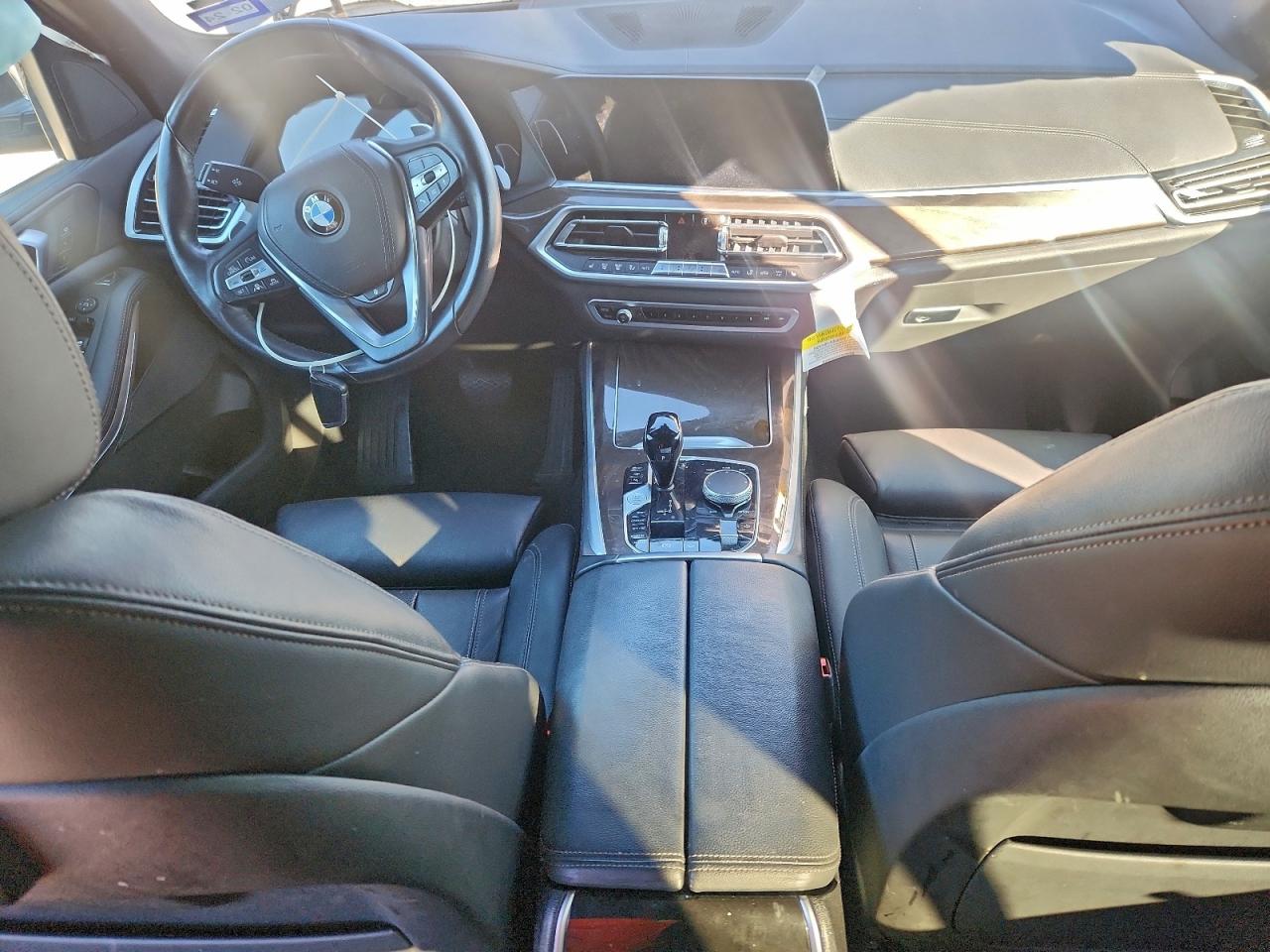2022 BMW X5 XDRIVE40I photo 8